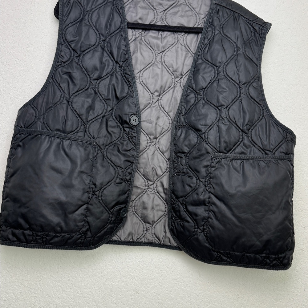 Source Unknown Black Quilted Vest